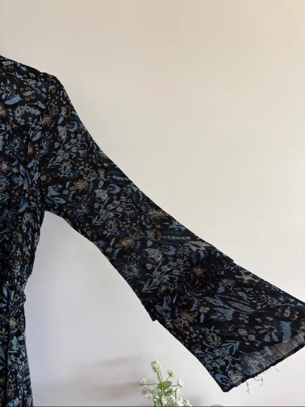 UO Floral Maxi Dress - Picture 7 of 16